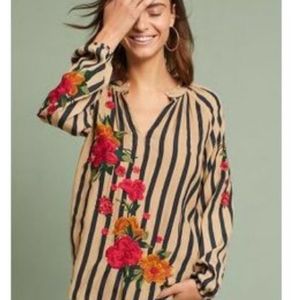 Akemi and Kin Embroidered Top